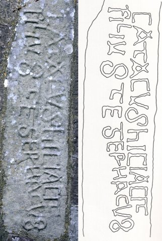 Fig. 13 : Llanfihangel Cwmdu, Breconshire, église de St-Michel Archange, inscription de Catacus, fils de Tegernacus