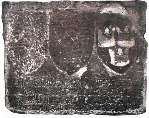 Fig. 4a: Construction slab with inscription dated 1430 that was documented on the coast of the Lagirio suburb (Rossi, Lapidi, 155)