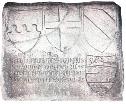 Fig. 4e: Construction slab with inscription dated 1447 that was documented on the coast of the Lagirio suburb (Rossi, Lapidi, 156)
