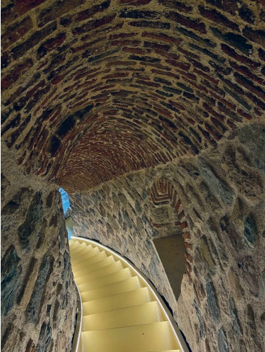 Fig. 9a: The brick vaulted gallery with stairs that continues from the ground floor to the fourth floor within the main walls of the Galata Tower. Photo: Hasan Sercan Sağlam, November 2020