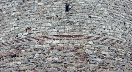Fig. 11: The masonry technique that changes with the brick course on the second floor of the Galata Tower. Photo: Hasan Sercan Sağlam, 2020